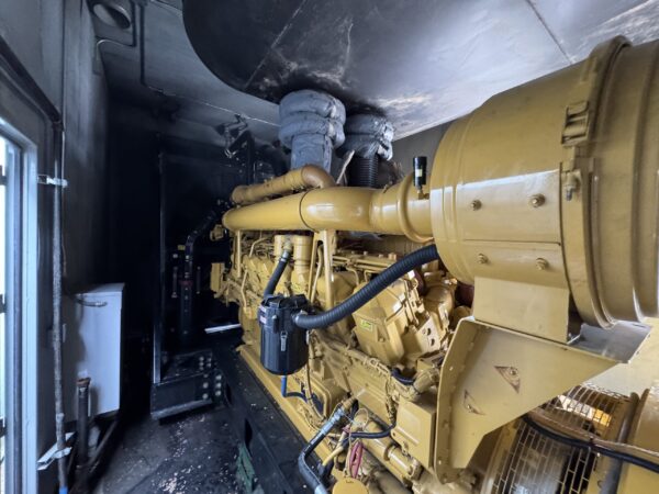 2007 CAT 3516C 2MW Diesel Generator