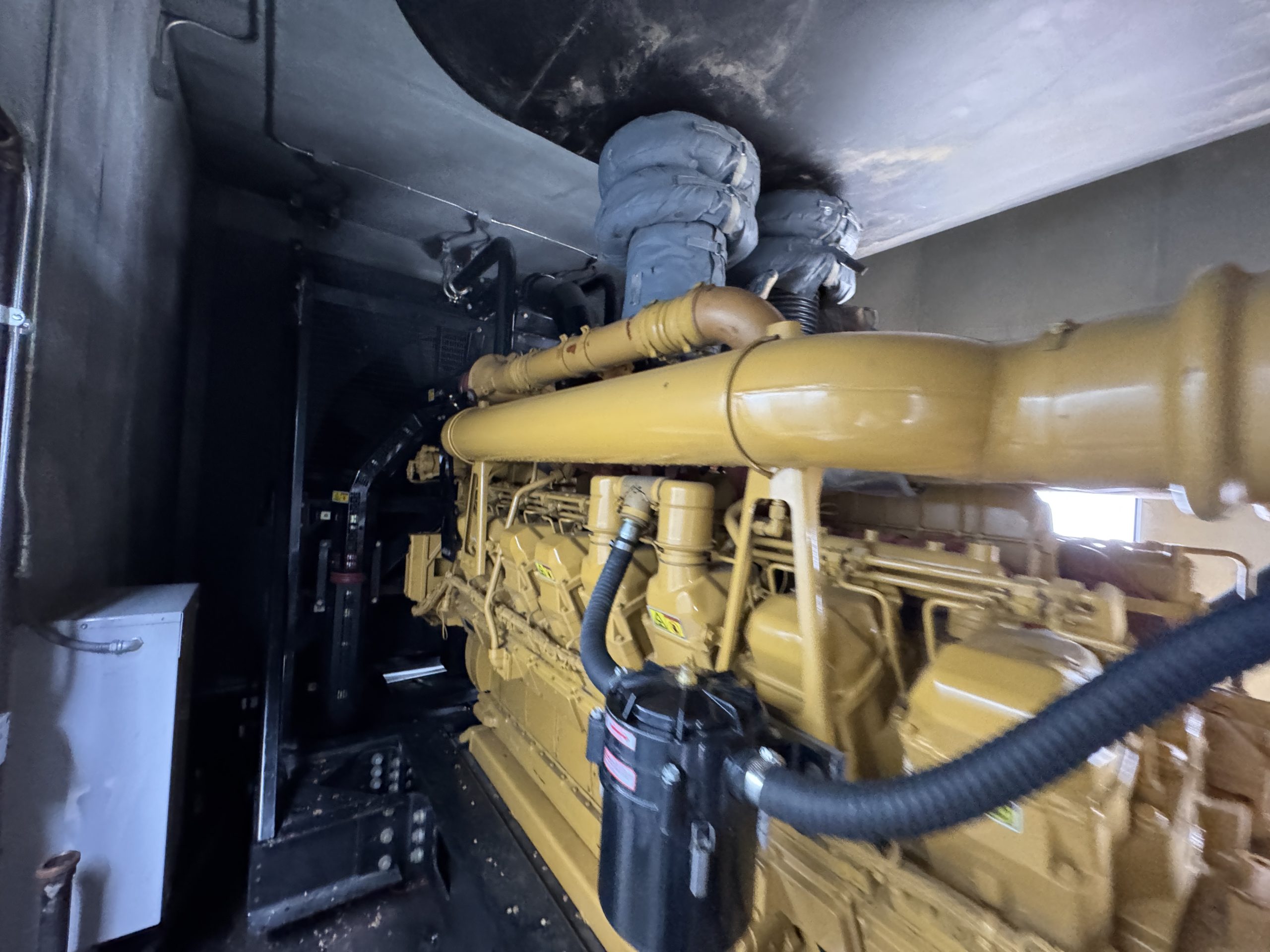 2007 CAT 3516C 2MW Diesel Generator - Image 29