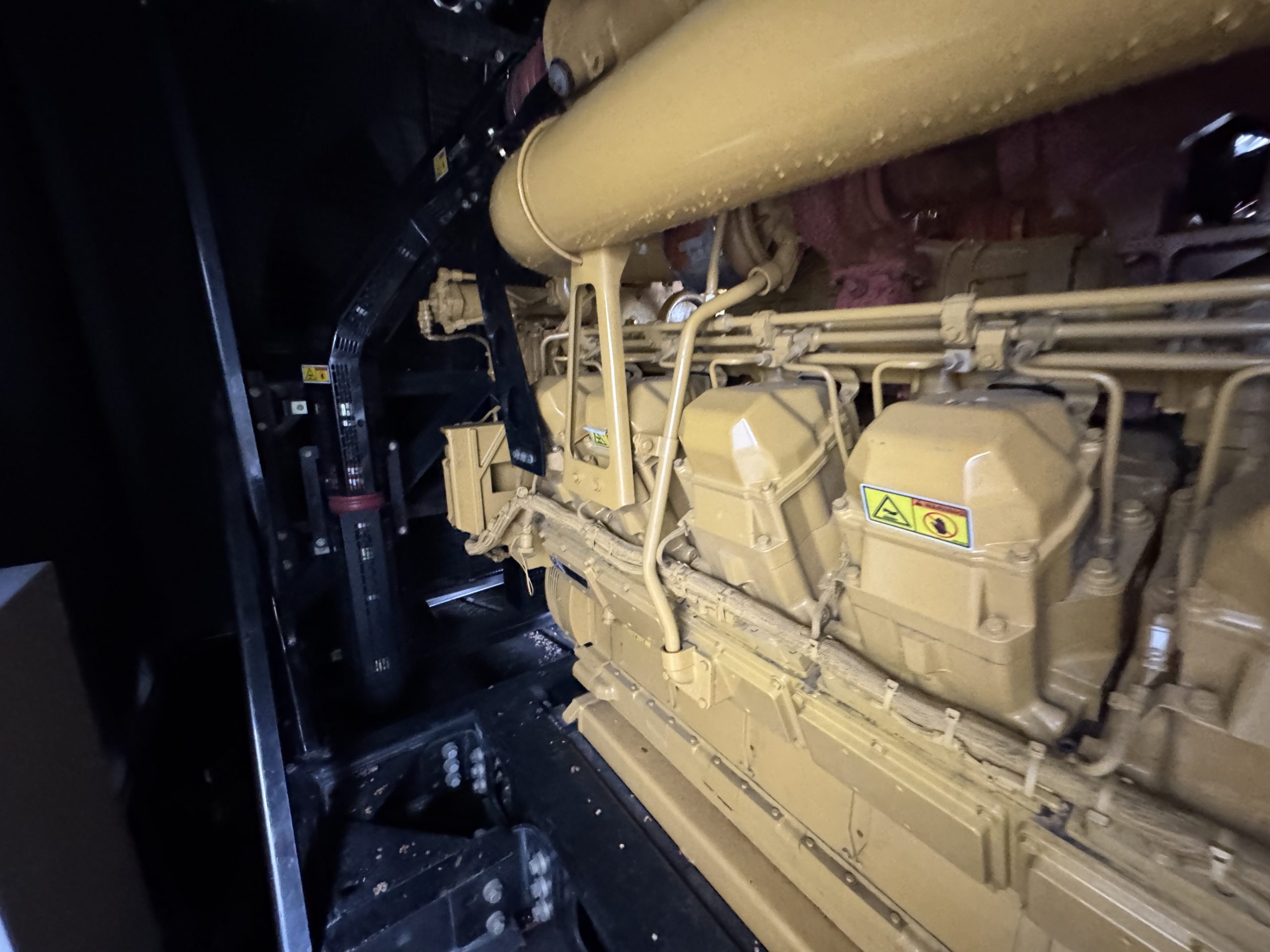 2007 CAT 3516C 2MW Diesel Generator - Image 27