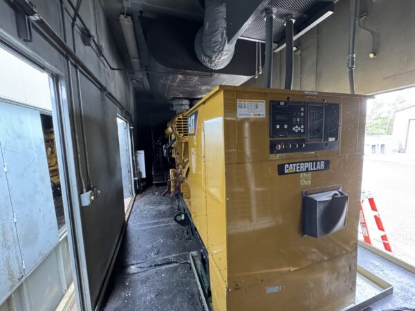 2007 CAT 3516C 2MW Diesel Generator