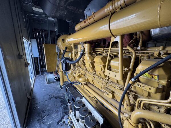 2007 CAT 3516C 2MW Diesel Generator