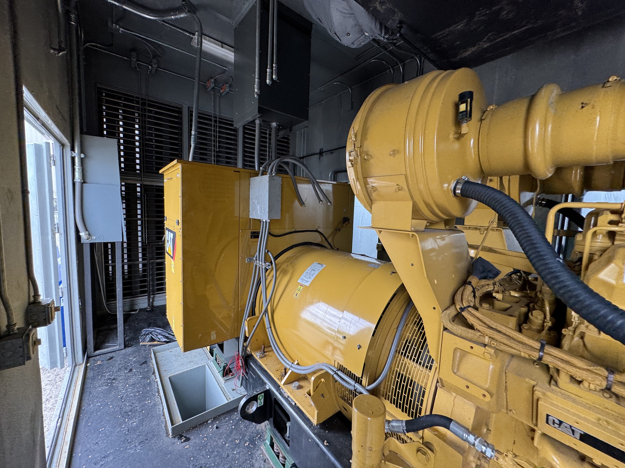2007 CAT 3516C 2MW Diesel Generator - Image 7