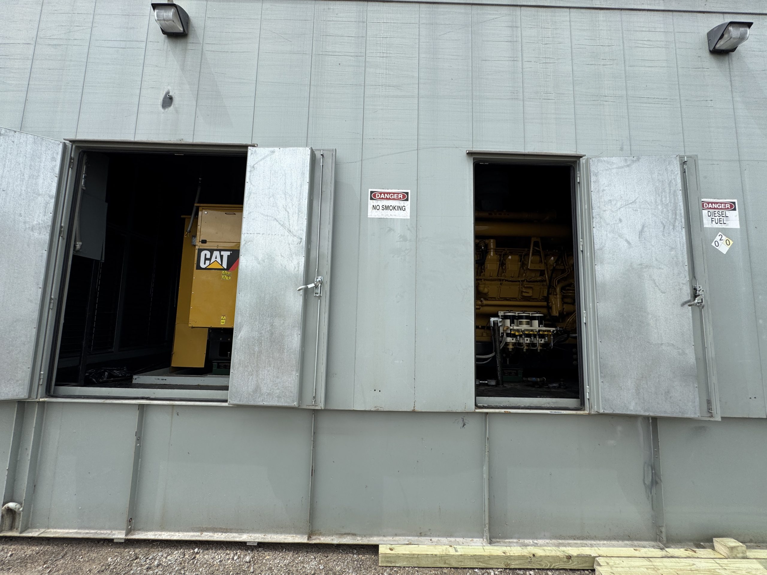 2007 CAT 3516C 2MW Diesel Generator - Image 3