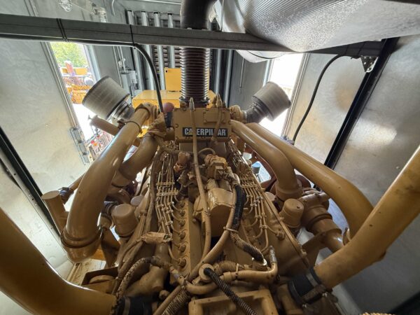 1999 CAT 3412 Diesel Generator