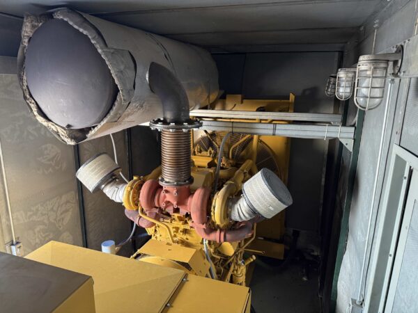 1999 CAT 3412 Diesel Generator