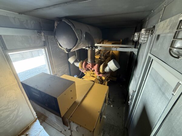 1999 CAT 3412 Diesel Generator
