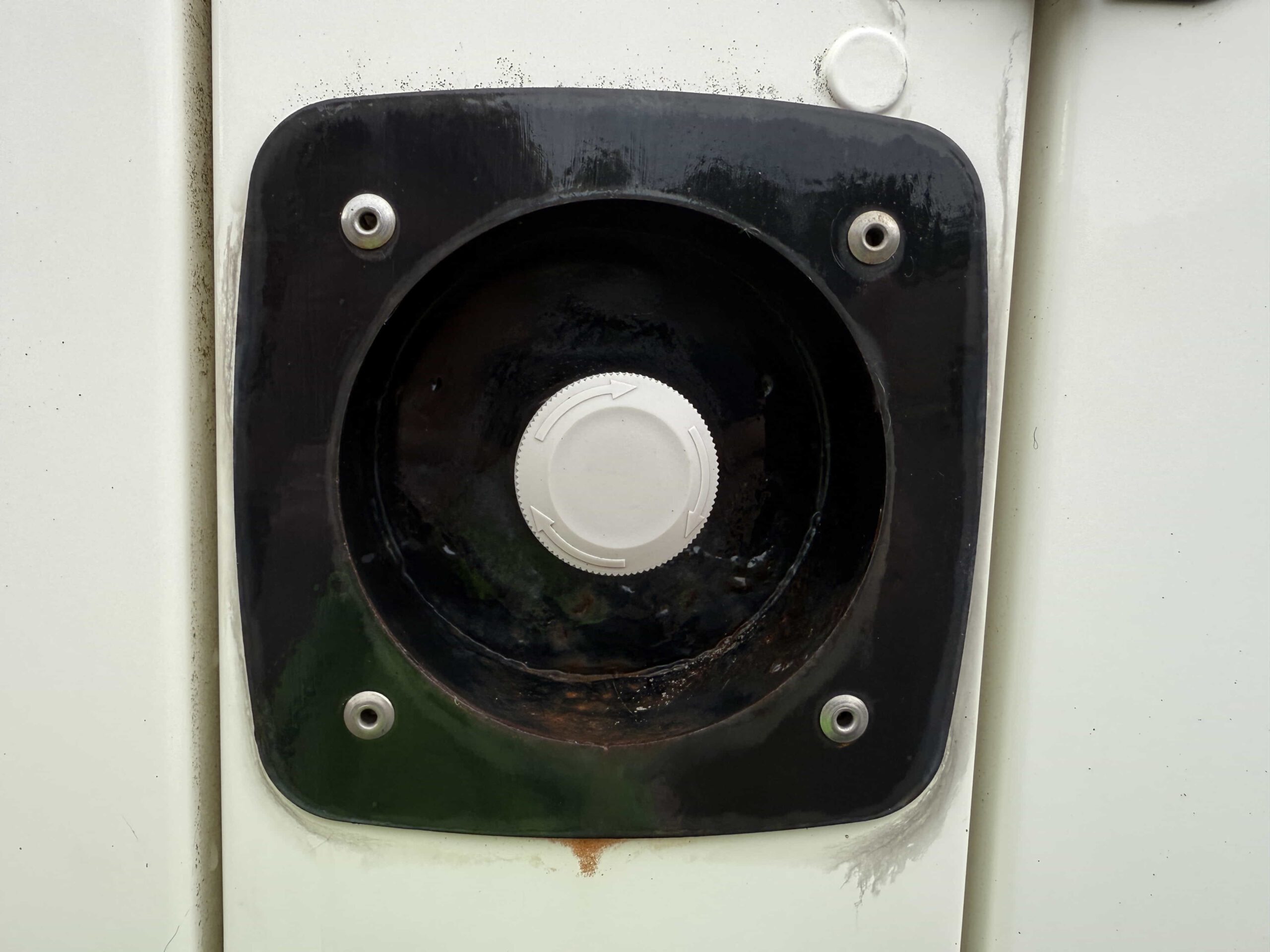 2004 CAT 3412 Diesel Generator - Image 2