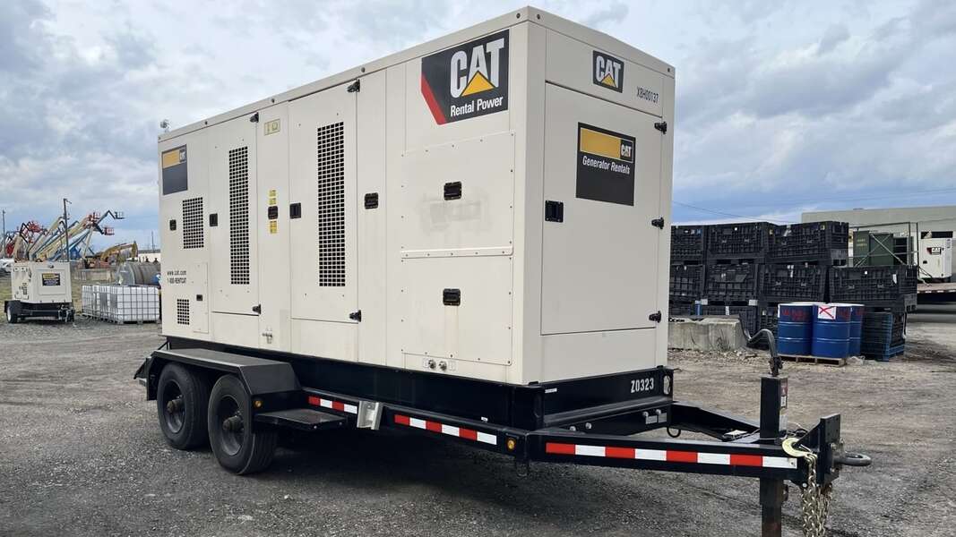 2018 CAT XQ425 Diesel Generator - Image 1